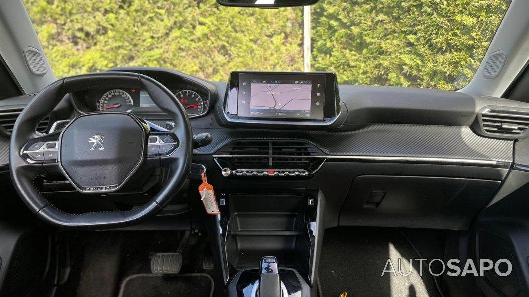 Peugeot 2008 1.2 PureTech Active Pack EAT8 de 2020