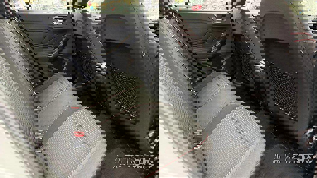 Ford Focus 1.0 EcoBoost MHEV ST-Line de 2022