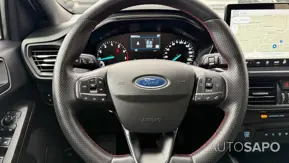 Ford Focus 1.0 EcoBoost MHEV ST-Line de 2022