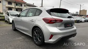 Ford Focus 1.0 EcoBoost MHEV ST-Line de 2022