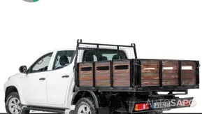 Mitsubishi L200 Strakar de 2022