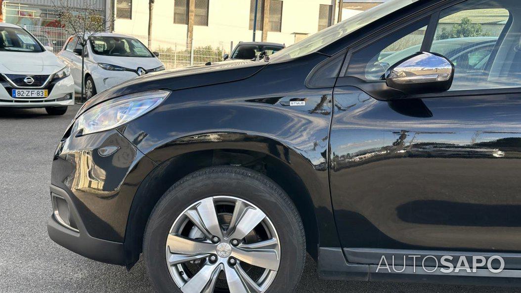 Peugeot 2008 1.6 BlueHDi Style de 2015