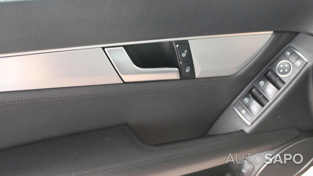 Mercedes-Benz Classe C 250 CDi Avantgarde BE Aut. de 2011