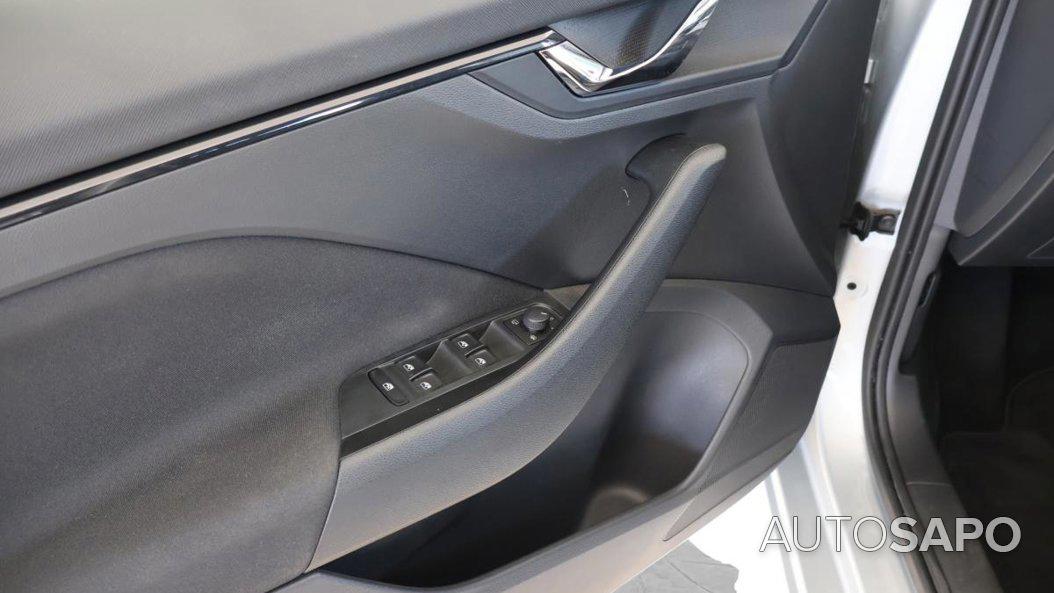 Skoda Kamiq 1.0 TSI Style DSG de 2024