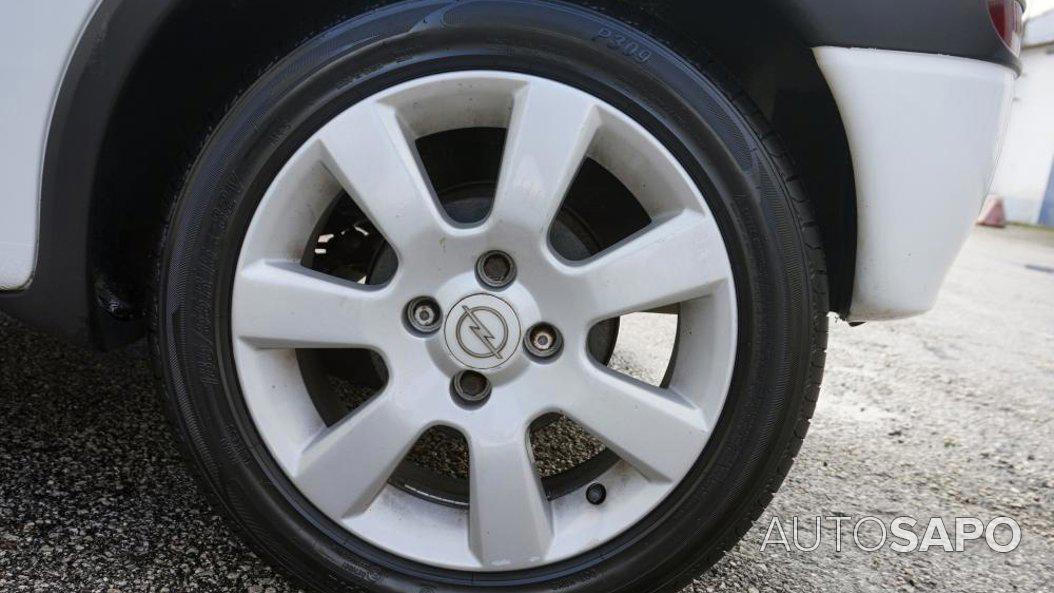 Opel Corsa 1.7 DTi 16V N-Joy de 2001