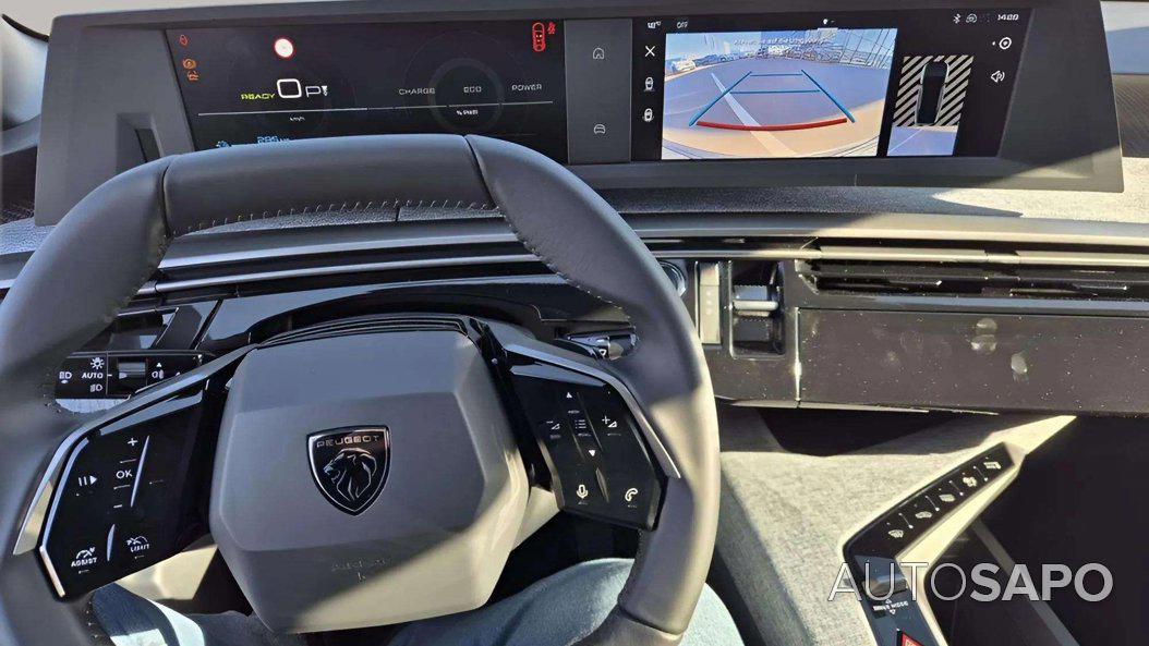 Peugeot e-3008 Allure de 2025