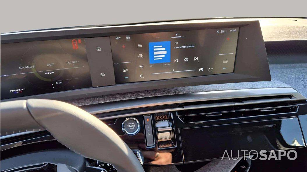Peugeot e-3008 Allure de 2025