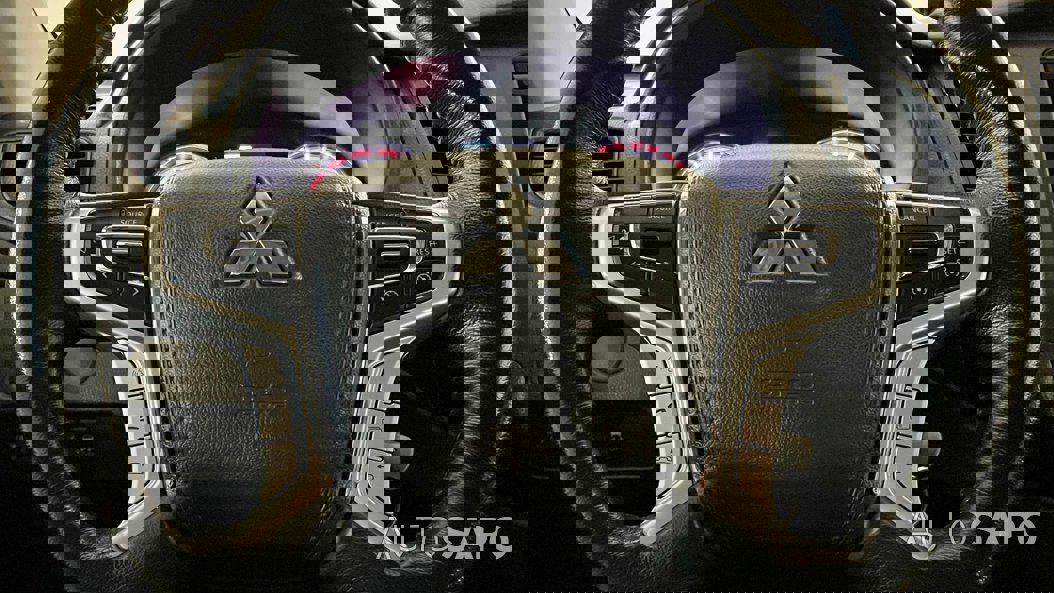 Mitsubishi L200 Strakar de 2022