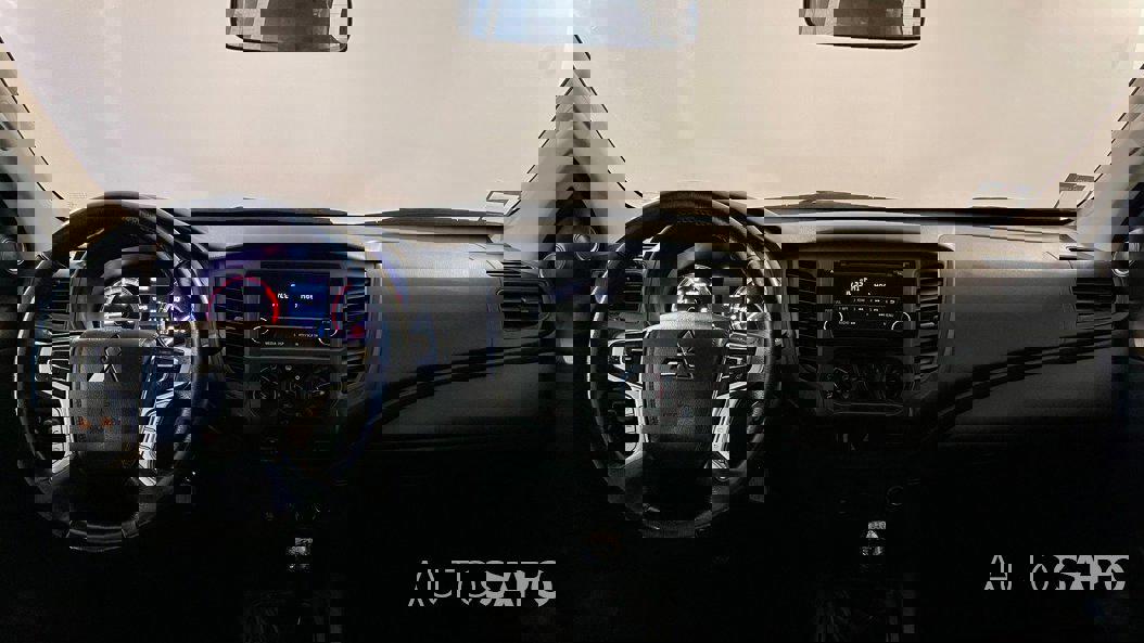 Mitsubishi L200 Strakar de 2022