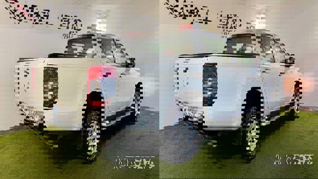 Mitsubishi L200 Strakar de 2022