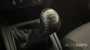 Mitsubishi L200 Strakar de 2022