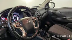 Mitsubishi L200 Strakar de 2022