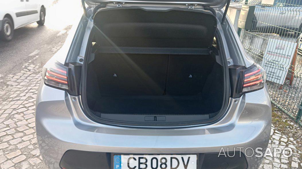 Peugeot 208 1.2 PureTech Style de 2025