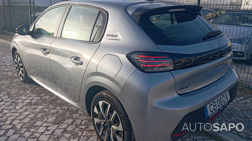 Peugeot 208 1.2 PureTech Style de 2025