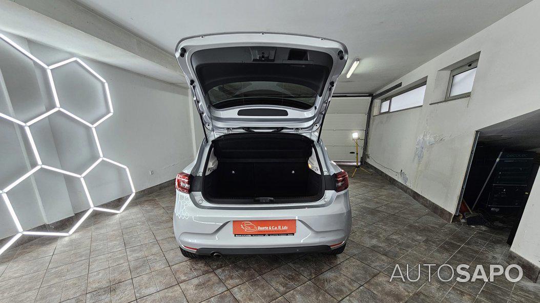 Renault Clio 1.0 TCe Limited Bi-Fuel de 2022