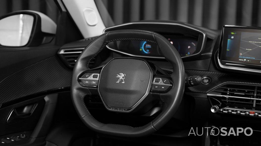 Peugeot e-2008 Allure de 2021