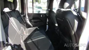 Jeep Wrangler 2.0 TG 4xe Rubicon de 2025