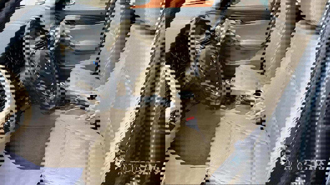 BMW X1 20 d xDrive Line Sport de 2013