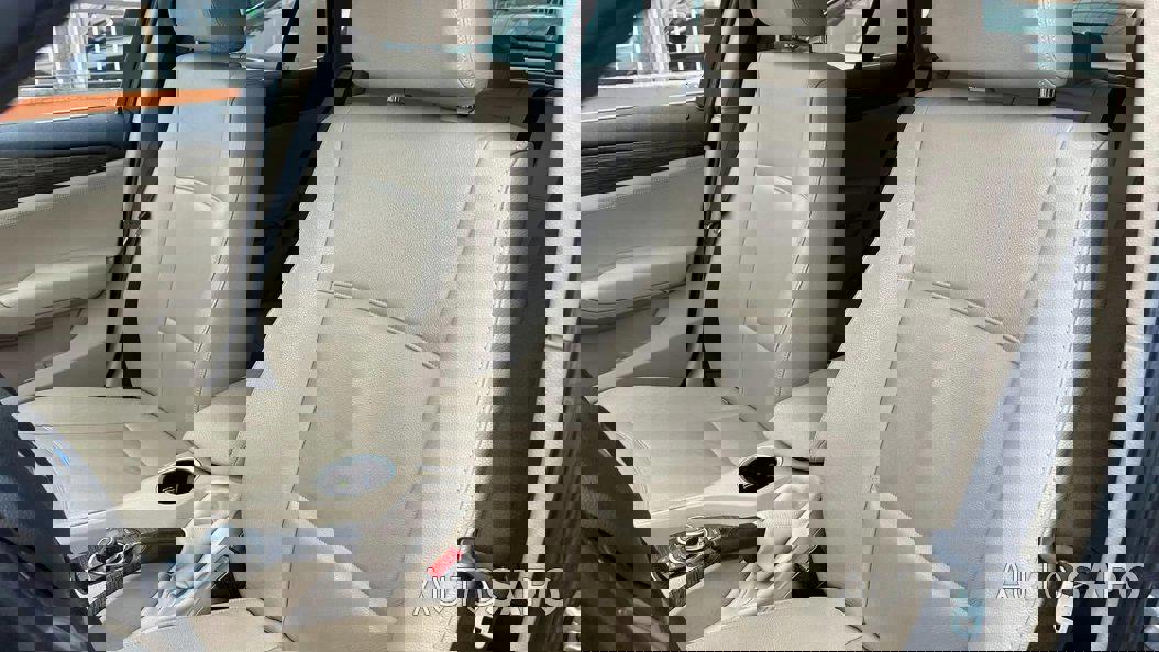 BMW X1 20 d xDrive Line Sport de 2013