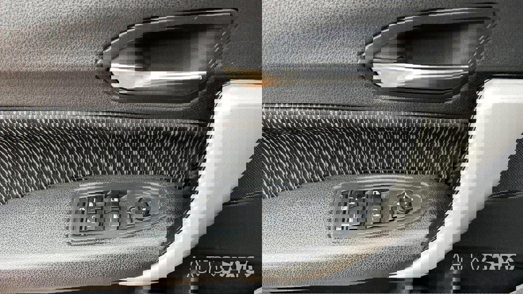 BMW Série 1 116 d EfficientDynamics de 2012