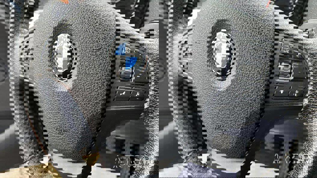 BMW Série 1 116 d EfficientDynamics de 2012