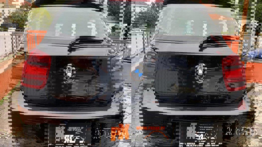 BMW Série 1 116 d EfficientDynamics de 2012