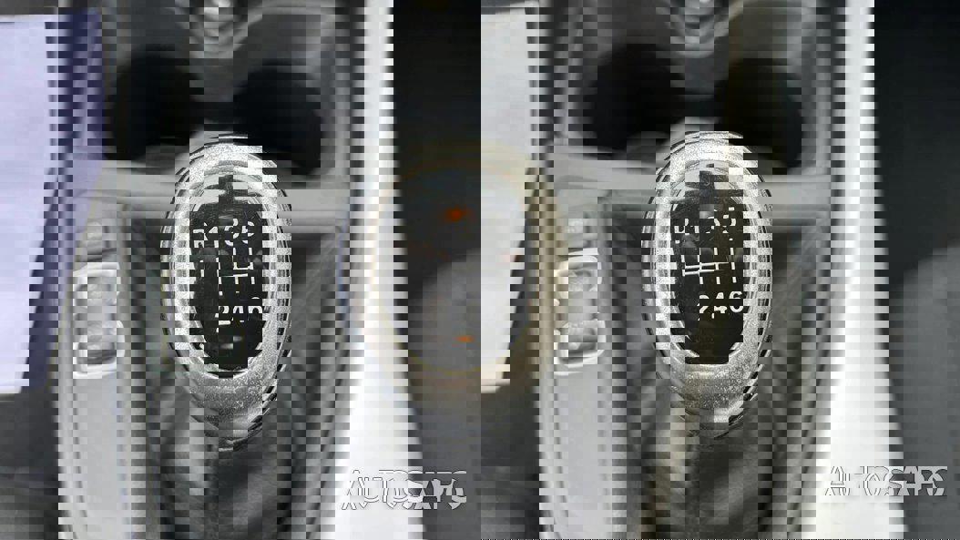 BMW Série 1 116 d EfficientDynamics de 2012