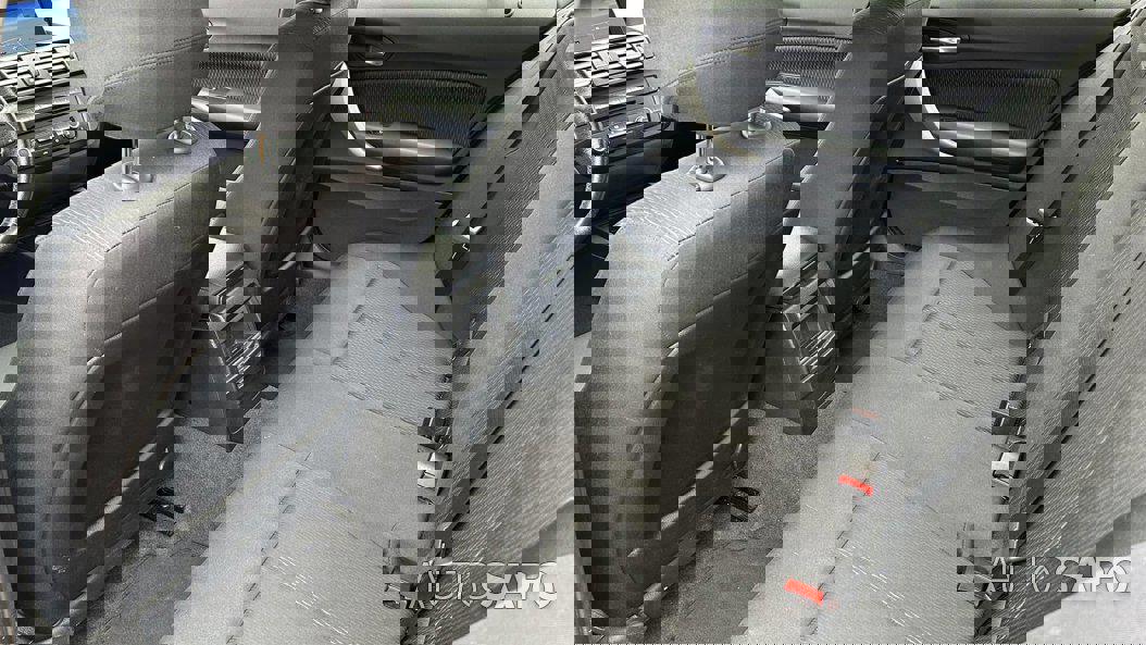 BMW Série 1 116 d EfficientDynamics de 2012