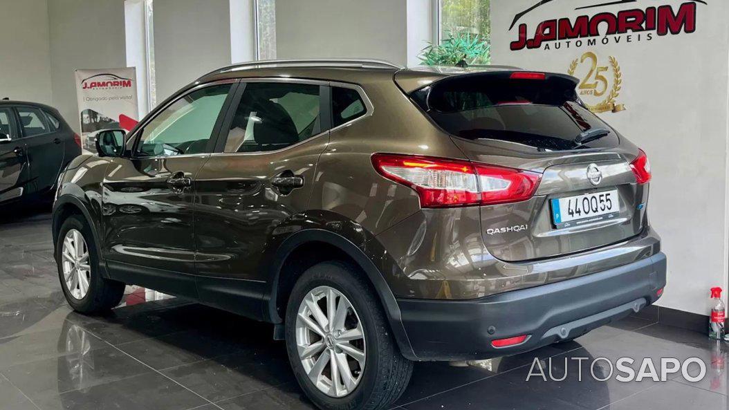 Nissan Qashqai 1.5 dCi Tekna Premium 17 de 2014