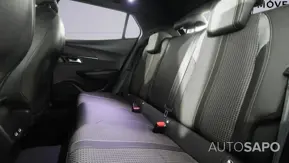 Peugeot e-2008 de 2023