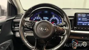 Kia Stonic 1.0 T-GDi Tech de 2021