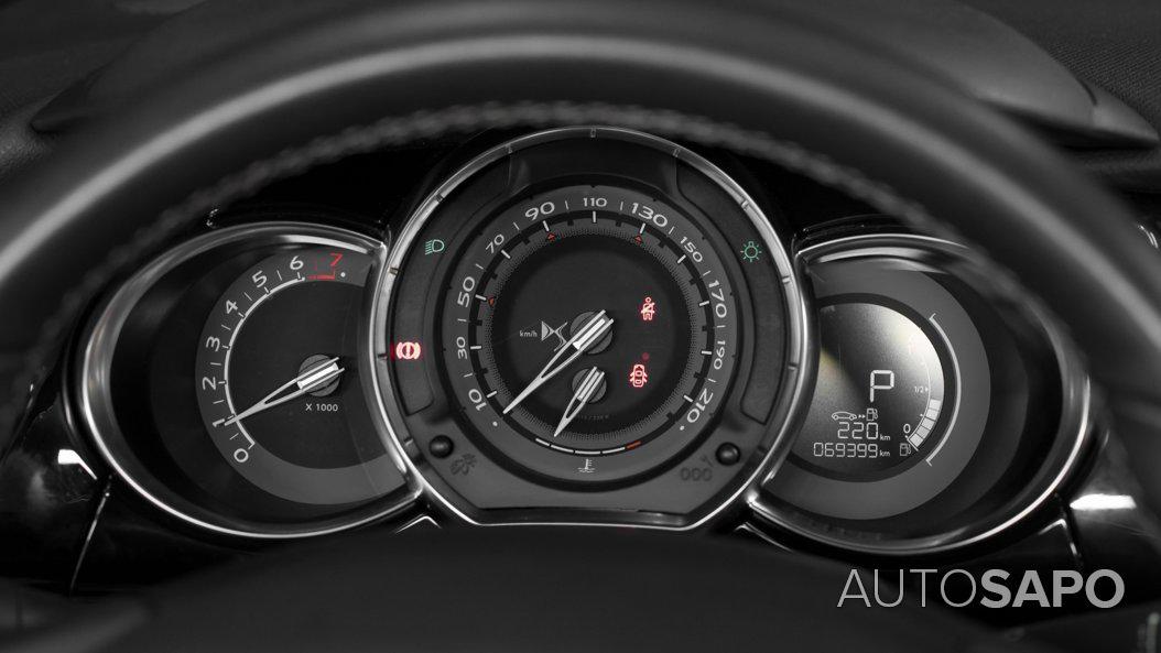 DS DS3 1.2 PureTech So Chic EAT6 de 2017