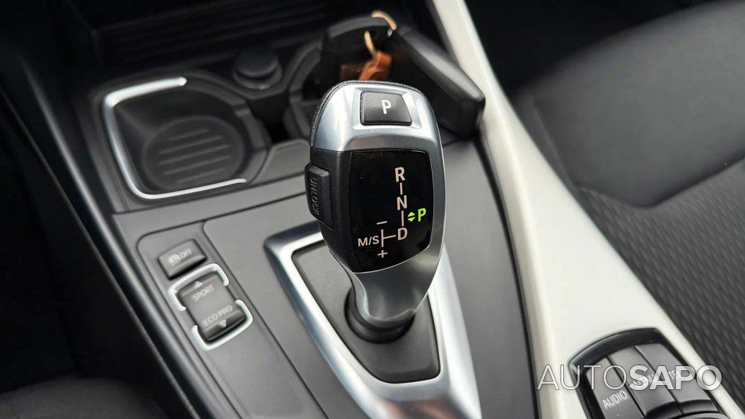 BMW Série 1 116 d Advantage Auto de 2015