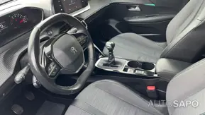 Peugeot 208 1.2 PureTech Allure de 2021