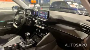 Peugeot 2008 1.2 PureTech Allure Pack de 2021