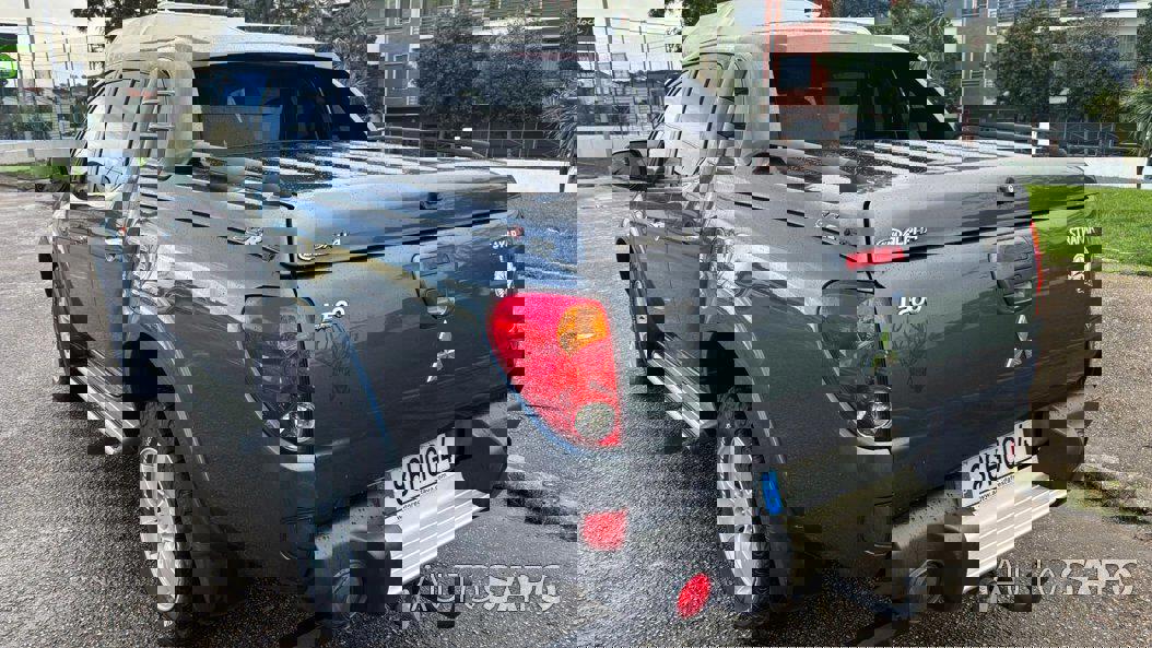 Mitsubishi L200 Strakar de 2009