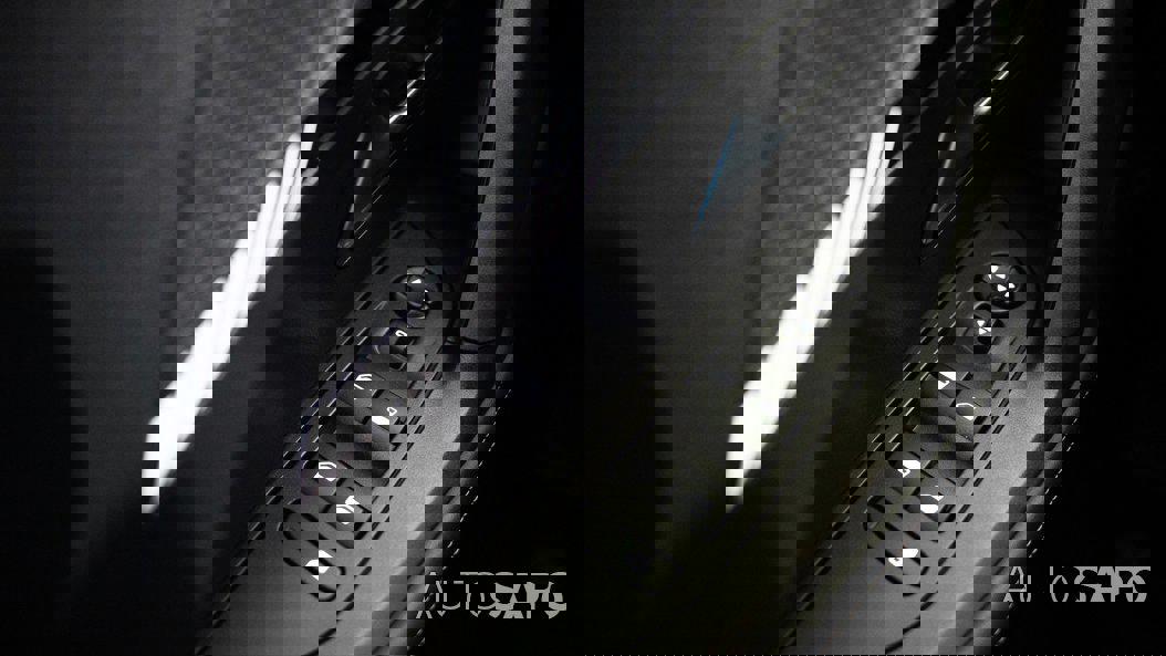 Peugeot e-2008 de 2024