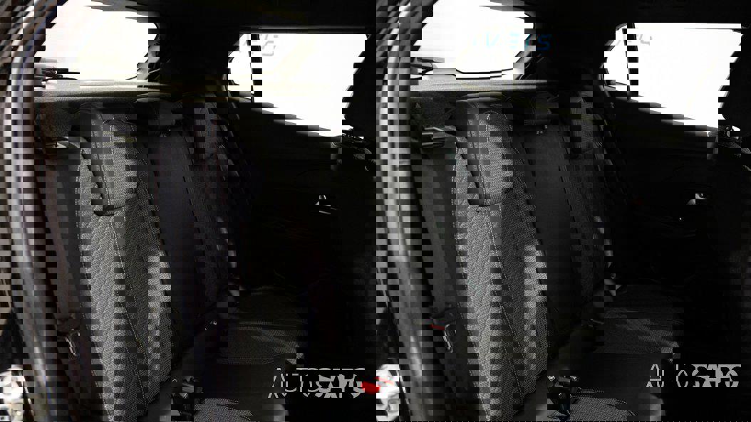 Peugeot e-2008 de 2024