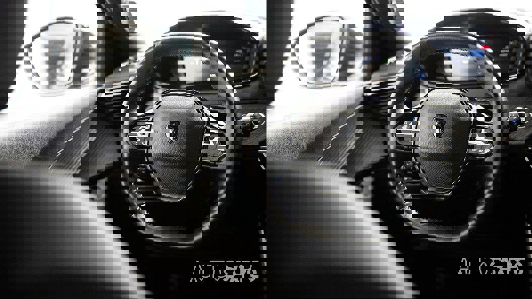 Peugeot e-2008 de 2024