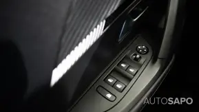 Peugeot e-2008 de 2024