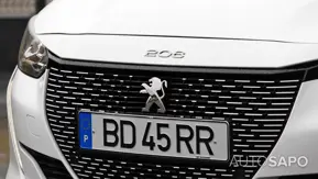 Peugeot E-208 de 2023