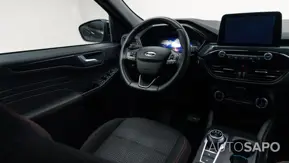 Ford Kuga 2.5 PHEV ST-Line de 2023