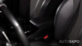 Peugeot 2008 1.2 PureTech GT EAT8 de 2023