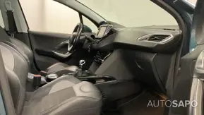 Peugeot 2008 1.2 PureTech Allure Pack EAT8 de 2017