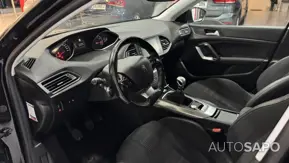 Peugeot 308 1.2 PureTech Allure de 2018