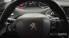 Peugeot 308 1.2 PureTech Allure de 2018