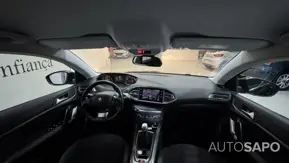 Peugeot 308 1.2 PureTech Allure de 2018