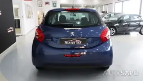 Peugeot 208 de 2014