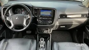 Mitsubishi Outlander de 2016