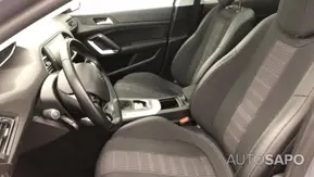 Peugeot 308 1.2 PureTech Allure de 2019